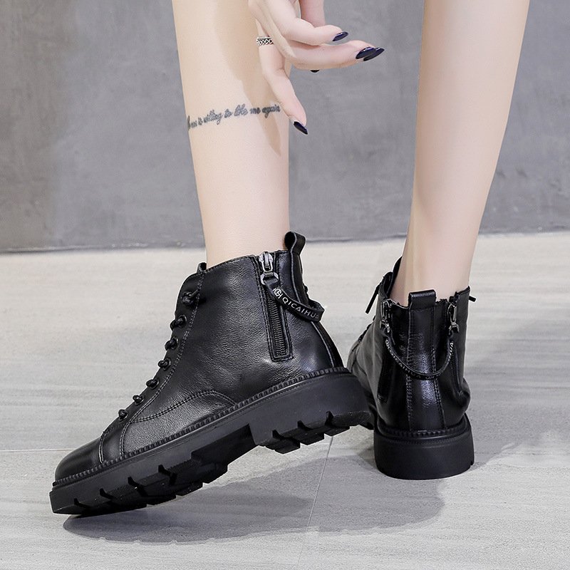 Short boots women's autumn 2021 new single boots children thick-soled breathable thin thin thin boots Martin boots women's trend