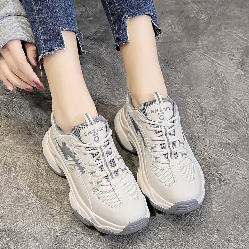 2021 spring new female Zhixun thick-soled climax shoes sports casual running